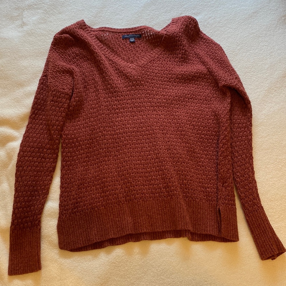 Burnt orange/maroon american eagle sweater